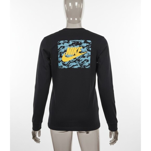 ​Men's M Nike The Nike Tee Black L/S T-Shirt Yellow Swoosh Blue Camo Back Graphi - Picture 2 of 12